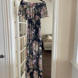 Long, off-shoulder, blue floral maxi dress.  Brand: Show Me Your Mumu. Sz: XS